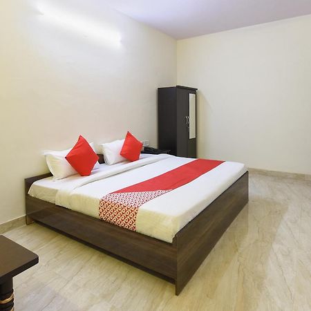 Hotel O Club Residency Nové Dillí Exteriér fotografie