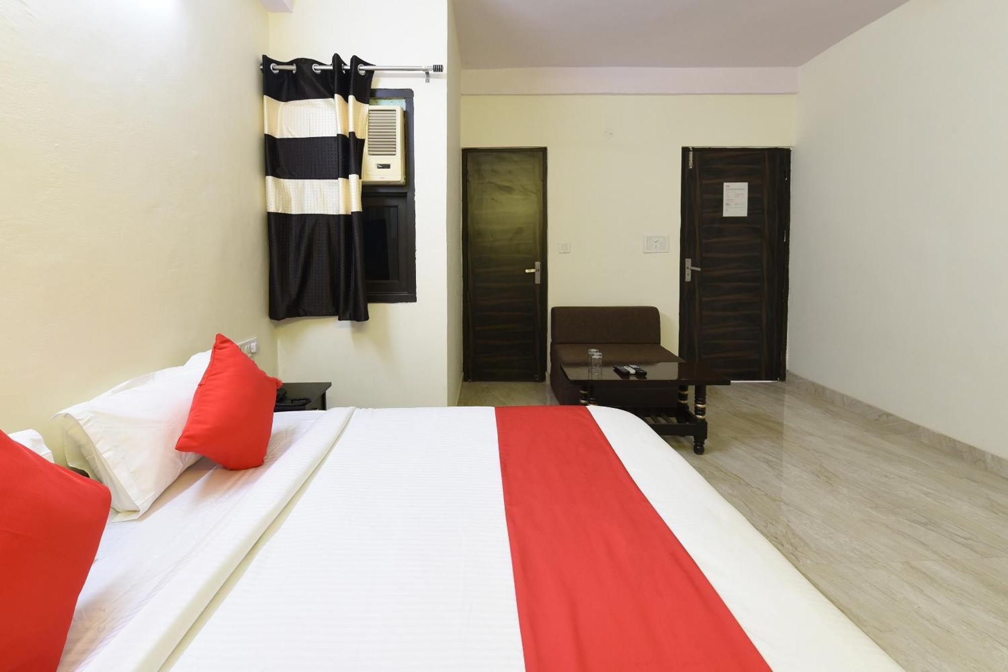 Hotel O Club Residency Nové Dillí Exteriér fotografie